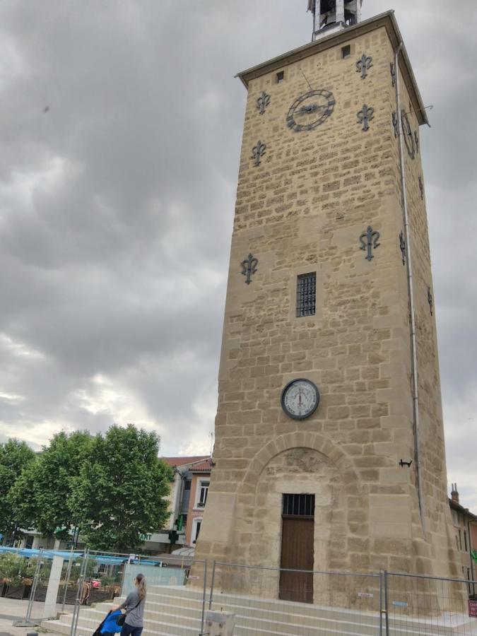 Romans-Sur-Isere, Maison De Rue En Centre Ancien Εξωτερικό φωτογραφία